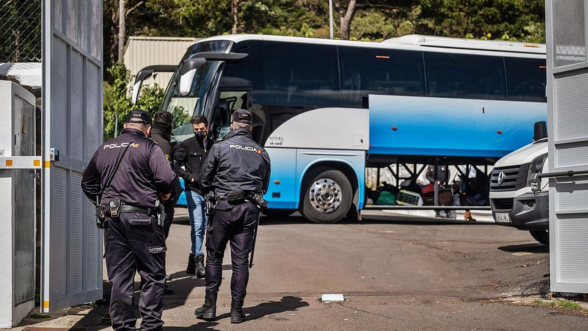 Nueve detenidos por una pelea en el campamento de Las Canteras