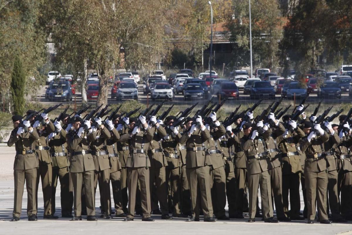 Parada militar en Cerro Muriano con motivo de la Inmaculada, patrona de la Infantería