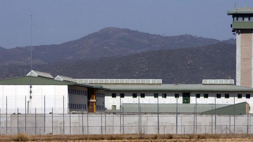 La cárcel de Alcolea trasladará al Archivo Provincial los expedientes de los reclusos de 1930 a 1970