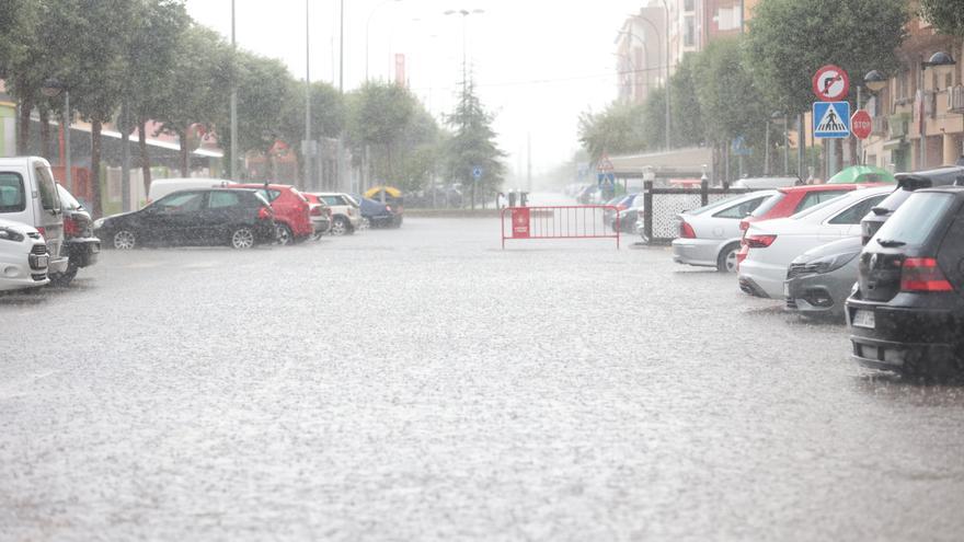 VÍDEO | Tormentas y granizo en el interior de Castellón...e inundaciones en la costa