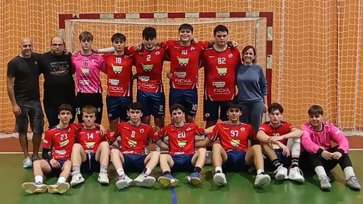 El Juvenil Blau del Club d’Handbol Alzira jugará la final Oro contra el Vila-real.