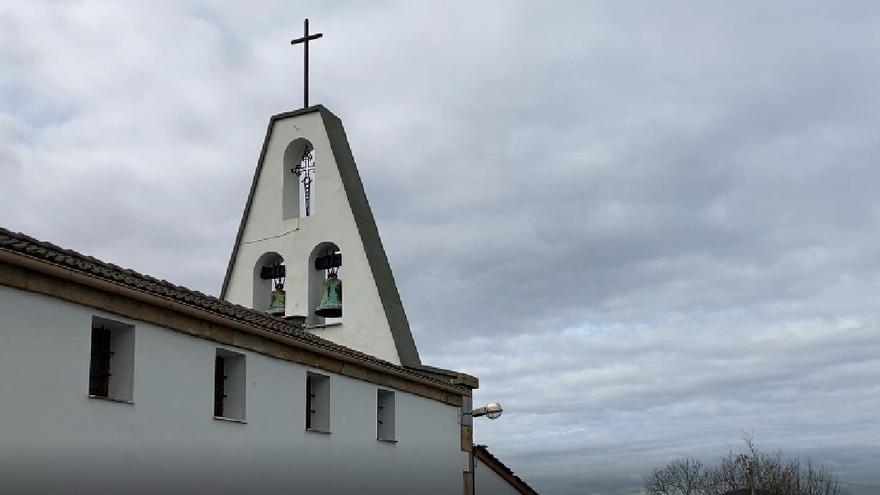 Detalle de la iglesia de Pruvia