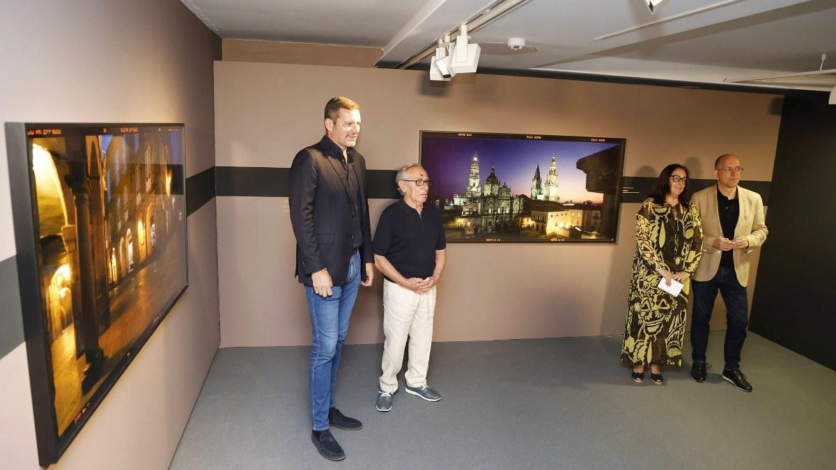 Por la izquierda: López Campos, Martínez, Gigirey y Lorenzo, en la apertura de la muestra 'Modo Manual'.