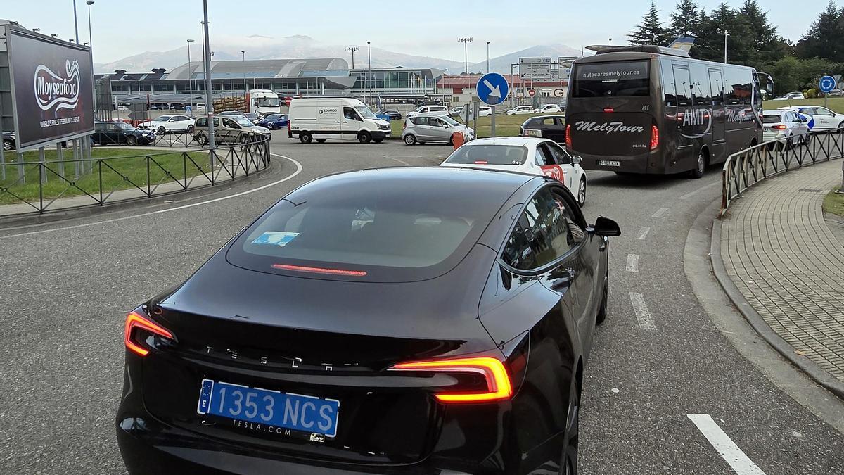 Un VTC accediendo a Conxemar la semana pasada.