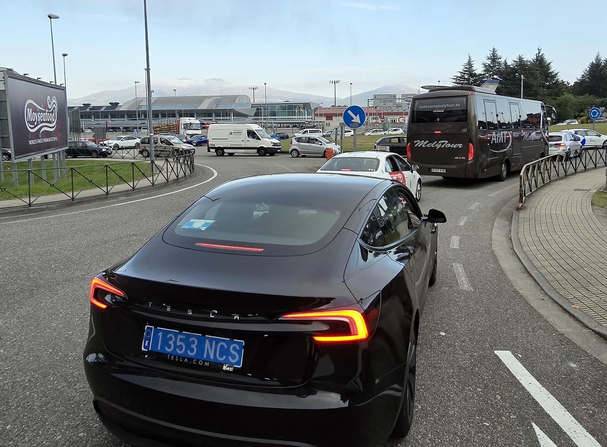 Los VTC se saltan el cerco y llegan a Conxemar durante la tarde