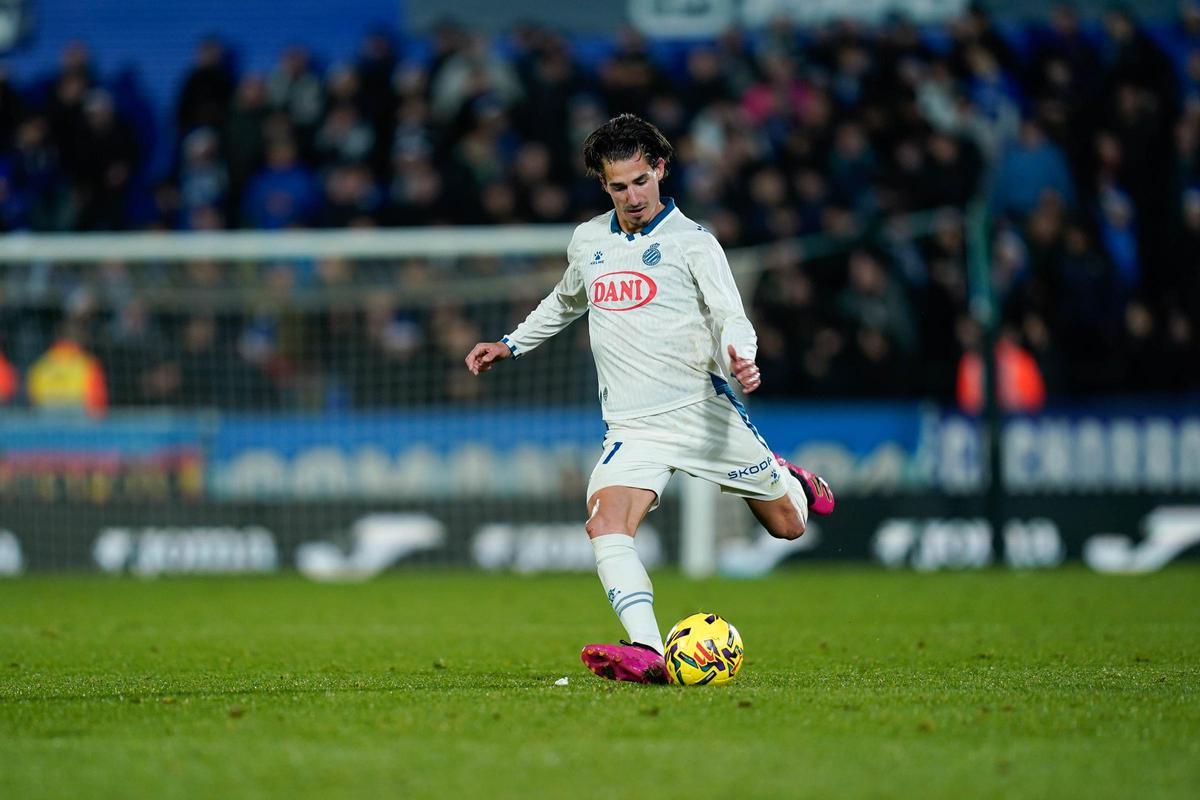 Pere Milla no arriesgó en el Coliseum pese a llevar ya cuatro amarillas
