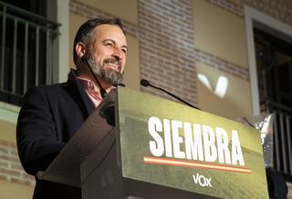 La incoherencia autonómica de Vox: así denostaba las comunidades donde ahora quiere gobernar