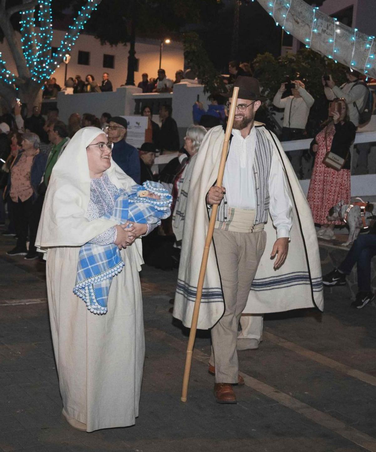 Representación de María y José, anoche, en el Belén Viviente. | LP/DLP