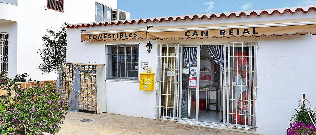 Can Reial, en es Cubells, abrió en 1958 y sigue en manos de la familia Roig.