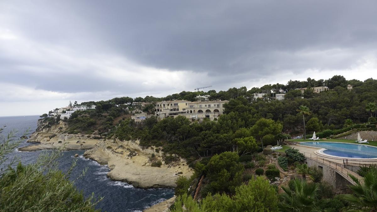 Vista genérica de la zona costera de Sol de Mallorca, Calvià, donde uno de los investigados llevó a cabo inversiones.