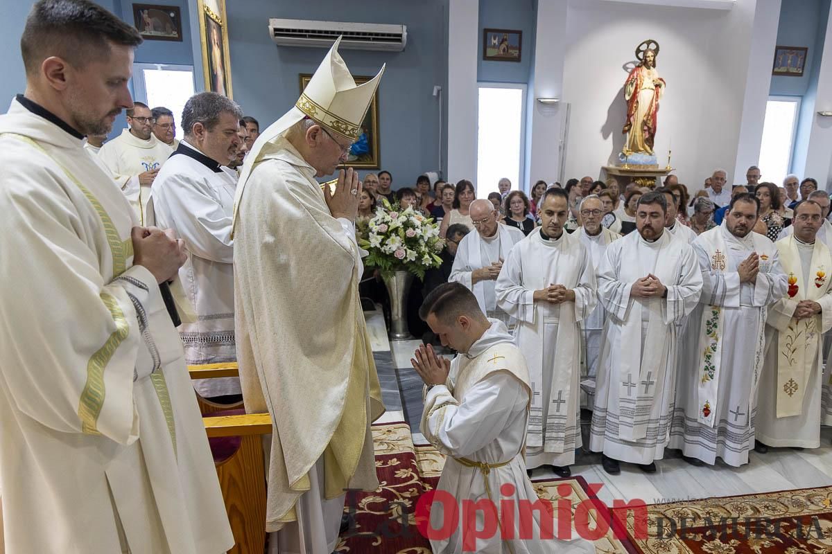 Así se ha vivido la ordenación sacerdotal de Miguel Tovar Fernández en la pedanía molinense de Torrealta