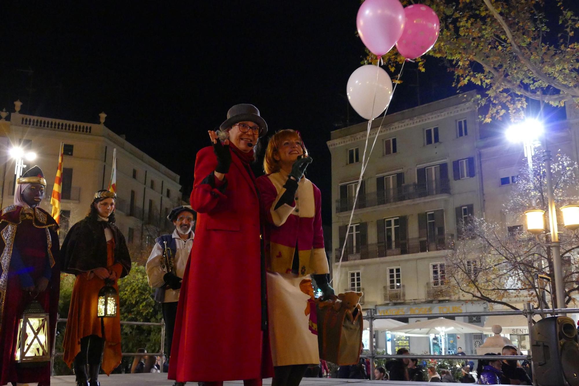 En Fumera, la Nadalina, el Tió i els capgrossos coincideixen al centre de Figueres