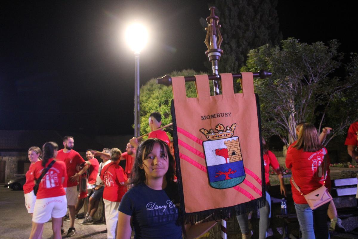 Mombuey a paso de gigante y a ritmo de gaita