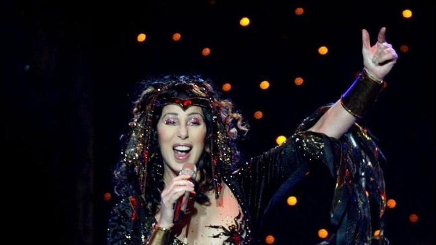 La actriz y cantante Cher.