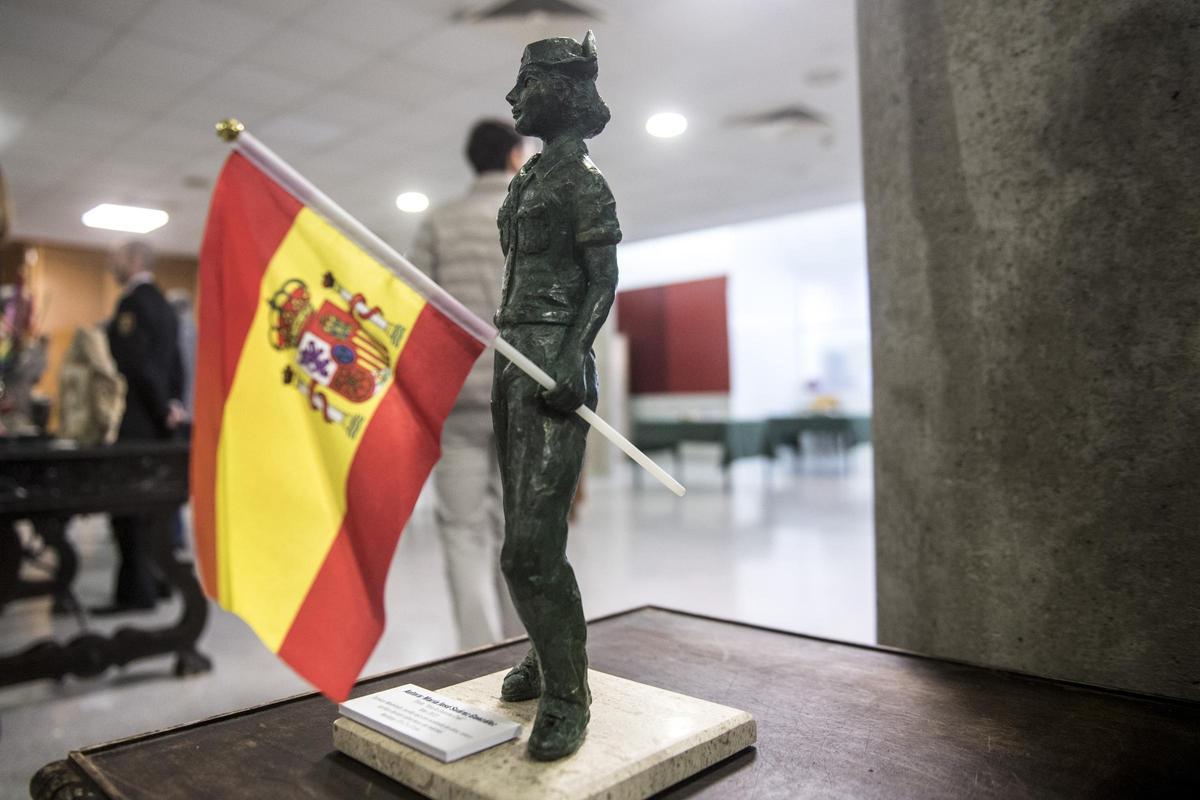 GALERÍA | Así fue la entrega de premios del concurso nacional 'La mujer Guardia Civil' en la Comandancia de Cáceres