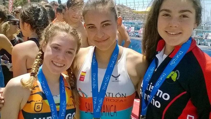 La murciana Natalia Hidalgo, bronce en el Nacional de acuatlón