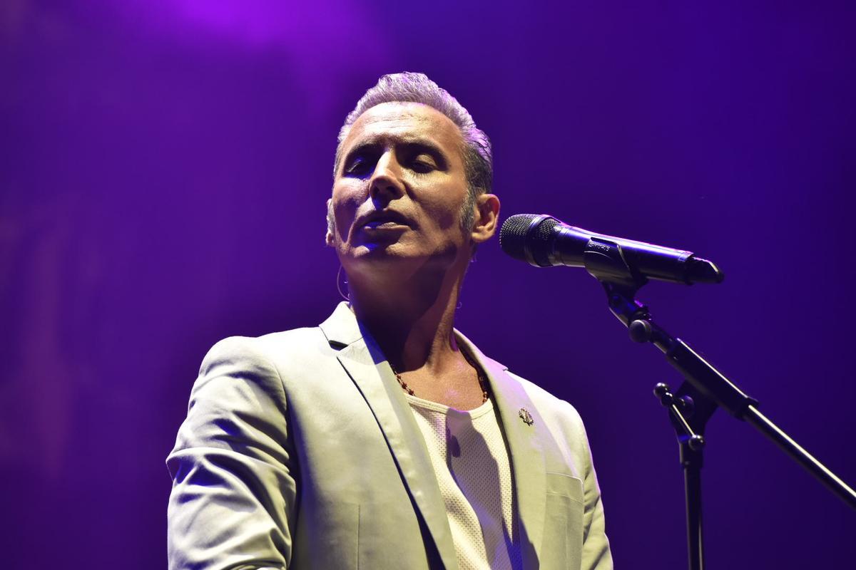 Pitingo cantando en el Cante de las Minas