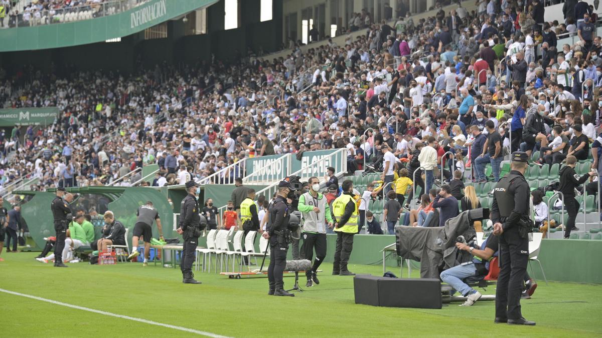 Las gradas del Martínez Valero se volverán a llena, como en el Elche-Real Madrid de la temporada pasada