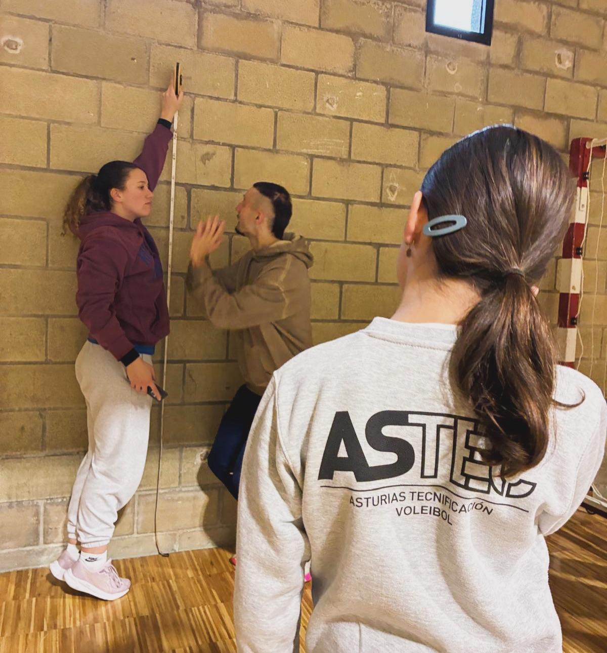 Jornadas de tecnificación de la Federación de Voleibol en Llanes