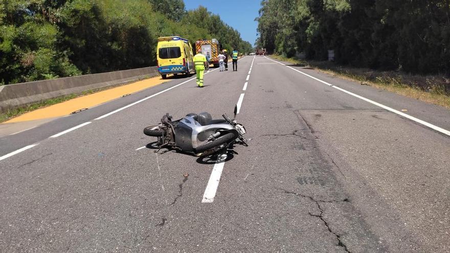 Muere un motorista de 25 años en un accidente de tráfico en A Guarda