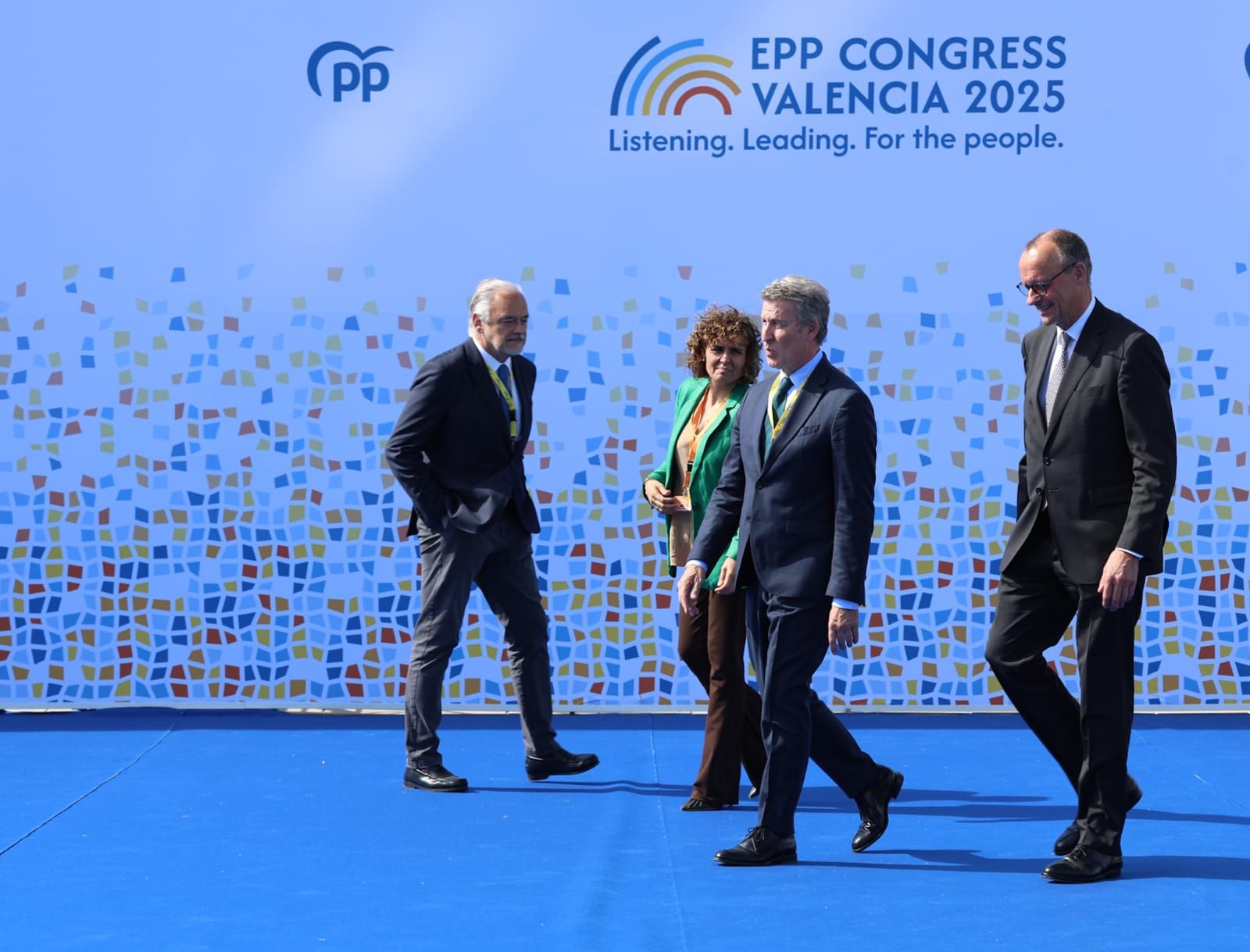 La primera jornada del congreso del PPE en València, en imágenes