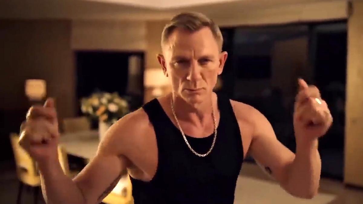 Daniel Craig saca su vena bailonga para el anuncio de Belvedere Vodka