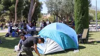 Así arranca la acampada por Palestina en la UA