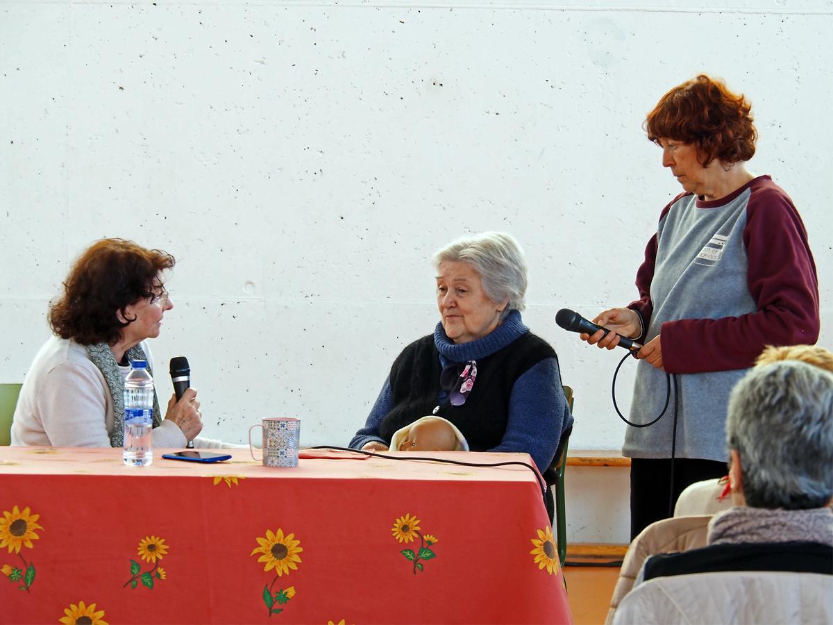 El teatre fòrum «Àvies segle XXI»  a l’institut Mig-Món de Súria