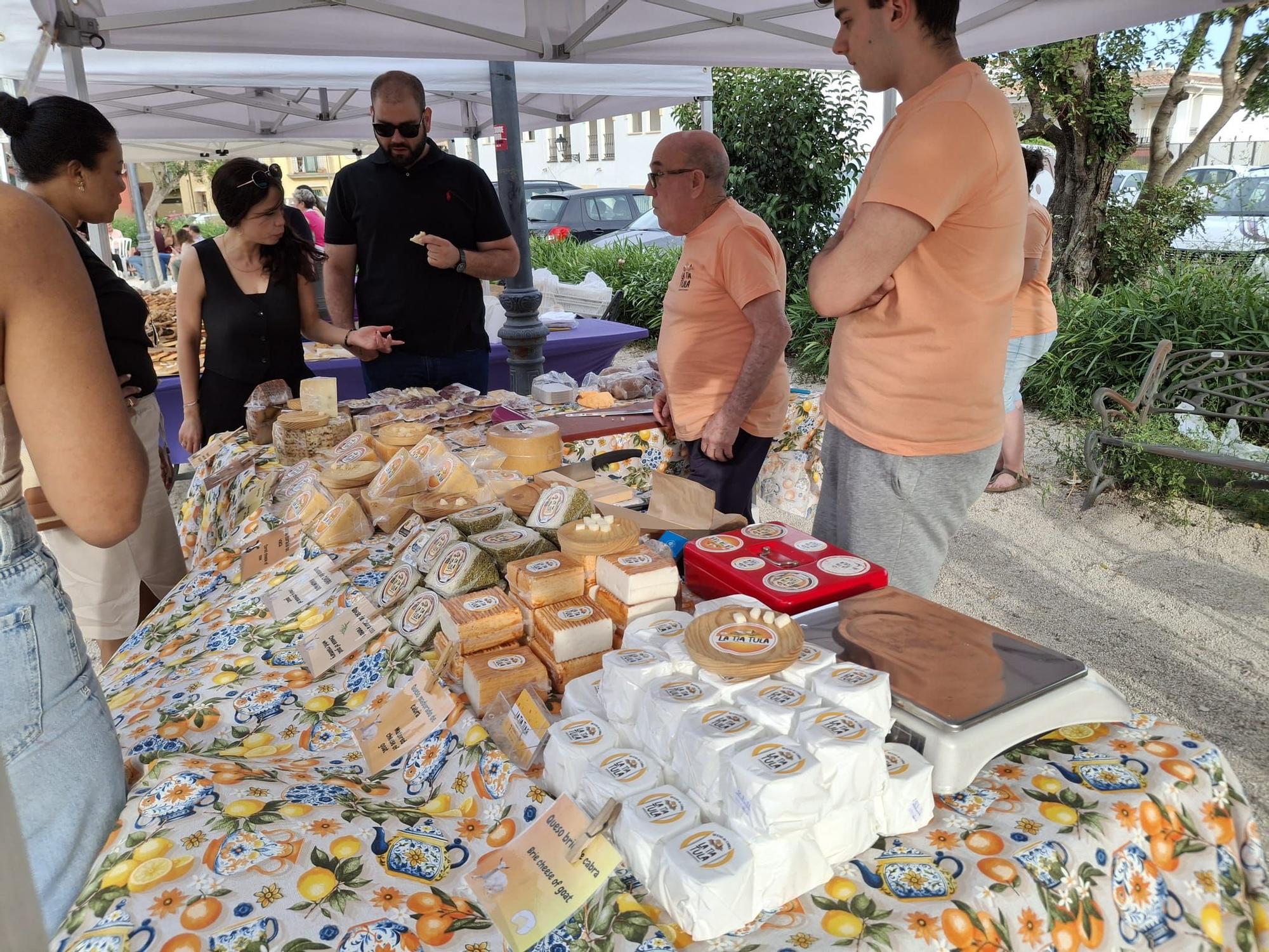 Singulares, de "poble" e insulares: la gran fiesta del vino en el riurau de Jesús Pobre (imágenes)
