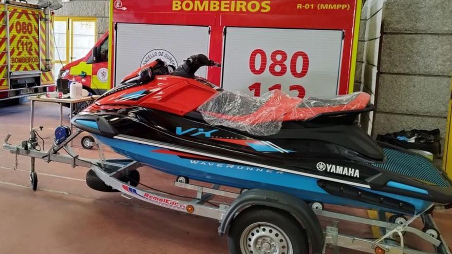 Bomberos recibe una moto acuática para rescate fluvial y un camión ligero para extinción, capaz de entrar en calles angostas