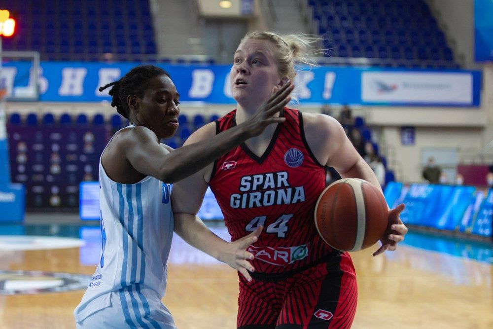 Clara derrota de l'Spar Girona en la visita a Kursk (92-75)