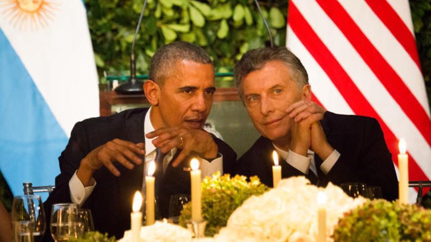 Obama visita Argentina en el 40 aniversario de su dictadura