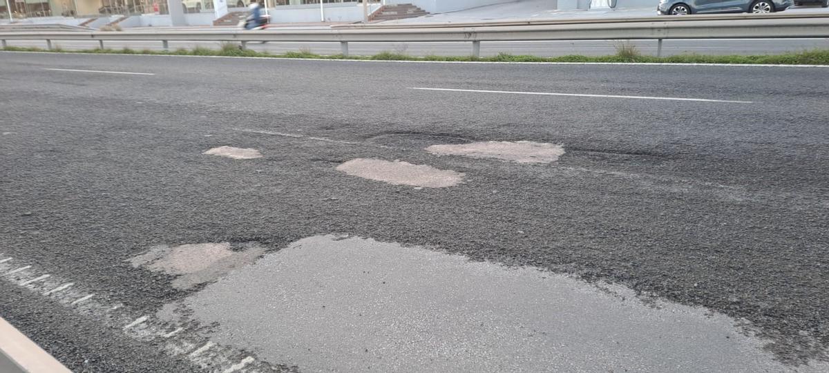 PSOE de Málaga denuncia "grave deterioro" del asfaltado en la MA-21 a su paso por el entorno del aeropuerto y Churriana