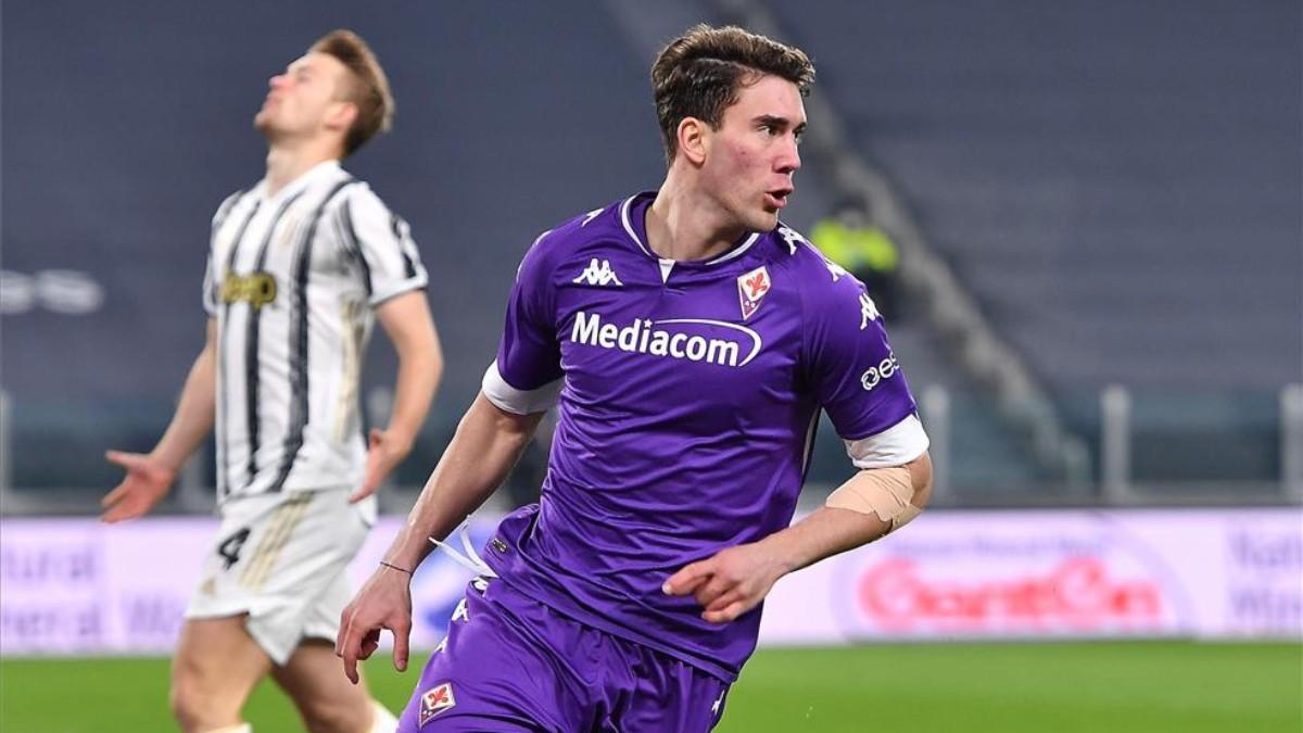 Dušan Vlahović, durante un partido de la Fiorentina esta temporada.