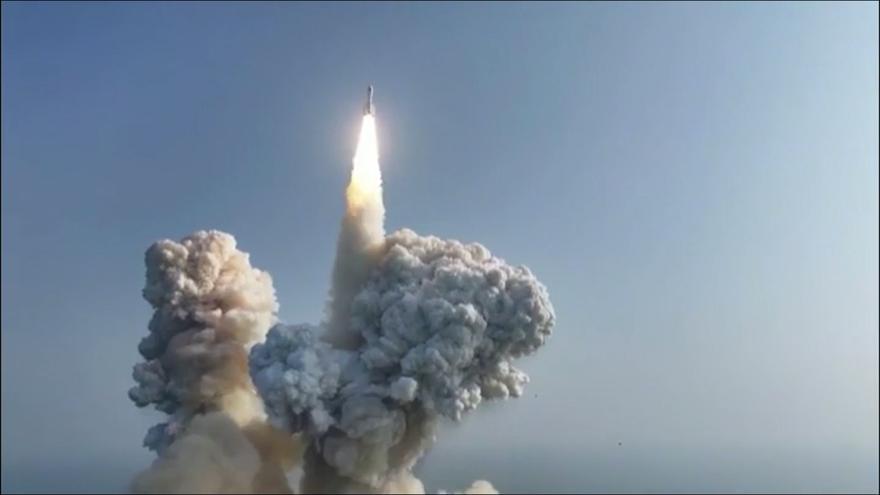 China lanza al espacio el cohete privado más potente del mundo