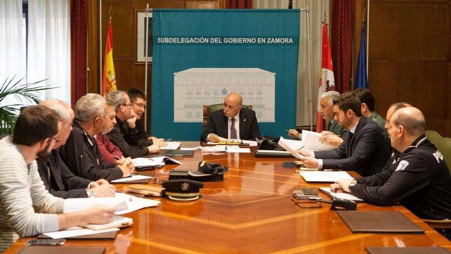 Reunión de la Junta Provincial de Seguridad, ayer en la Subdelegación del Gobierno de Zamora.