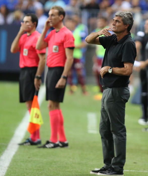 El conjunto de Juande Ramos remonta y logra su primera victoria en la liga.