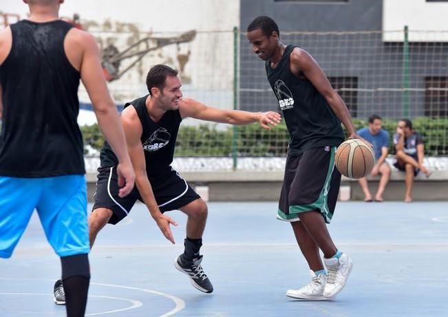 Torneo de baloncesto 3x3 en homenaje a Greg ...