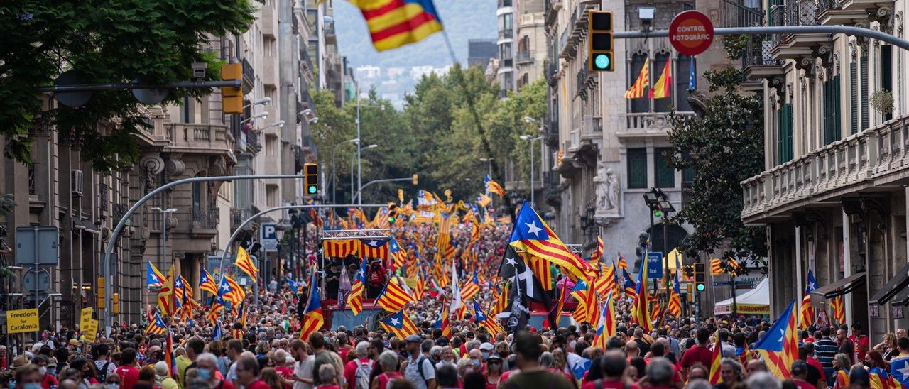 Archivo - Manifestación de la Diada en Barcelona convocada por la ANC de 2021.