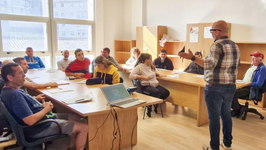 Una de las clases del curso en la zona del vivero de empresas.