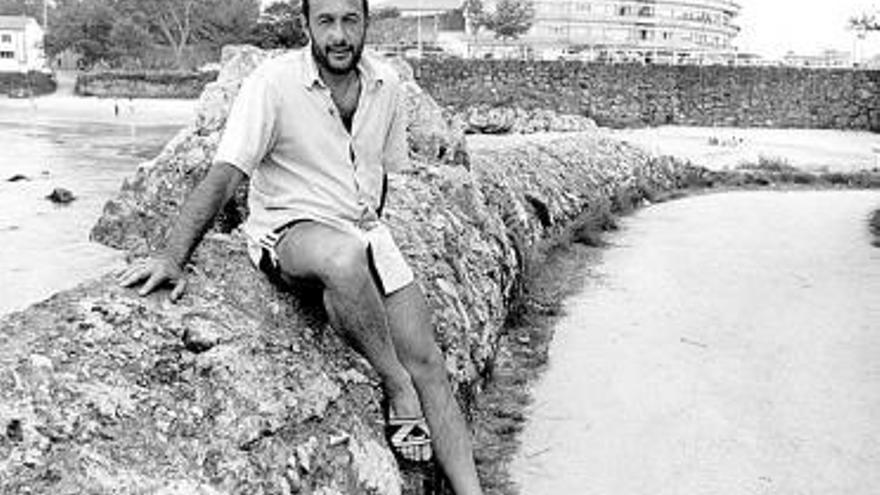 Alfredo Pérez Rubalcaba, durante los primeros años de veraneo en Llanes.