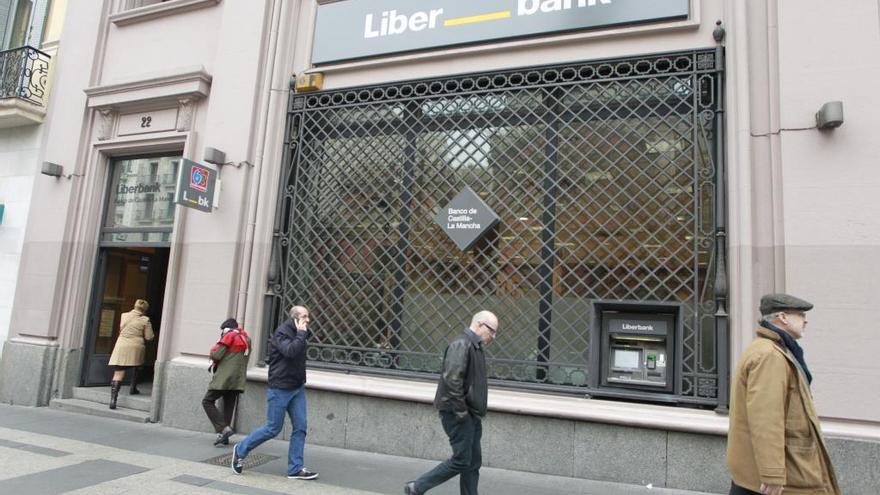 Liberbank perdió 259 millones en 2017 por los saneamientos realizados