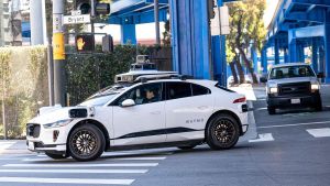 Un taxi autónomo de la firma Waymo, en periodo de pruebas en la ciudad de San Francisco.