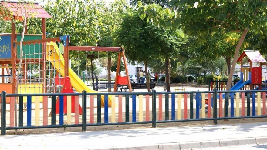 Infraestructuras invertirá más de 200.000 euros para adecuar las áreas infantiles