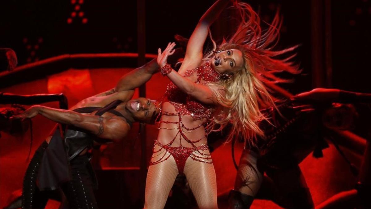 Britney Spears, durante su actuación en los premios Billboard, en las Vegas, el pasado 22 de mayo, donde recibió un premio a su carrera.