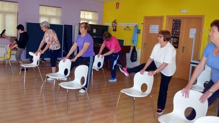 Un grupo de gerontogimnasia, el curso pasado.