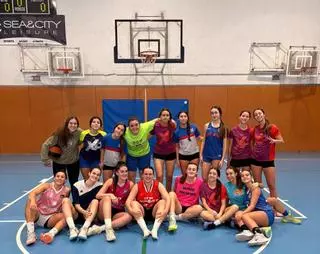 El CEB Sant Jordi gana los Premios Basket Girlz con un proyecto para frenar el abandono del baloncesto femenino