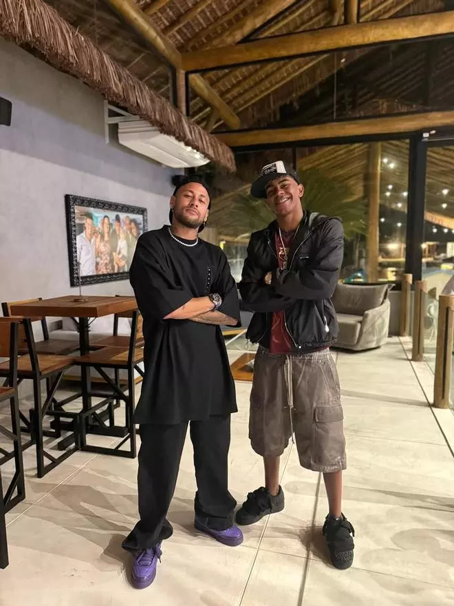 Las mejores imágenes del viaje de Lamine Yamal a Brasil con Neymar Jr