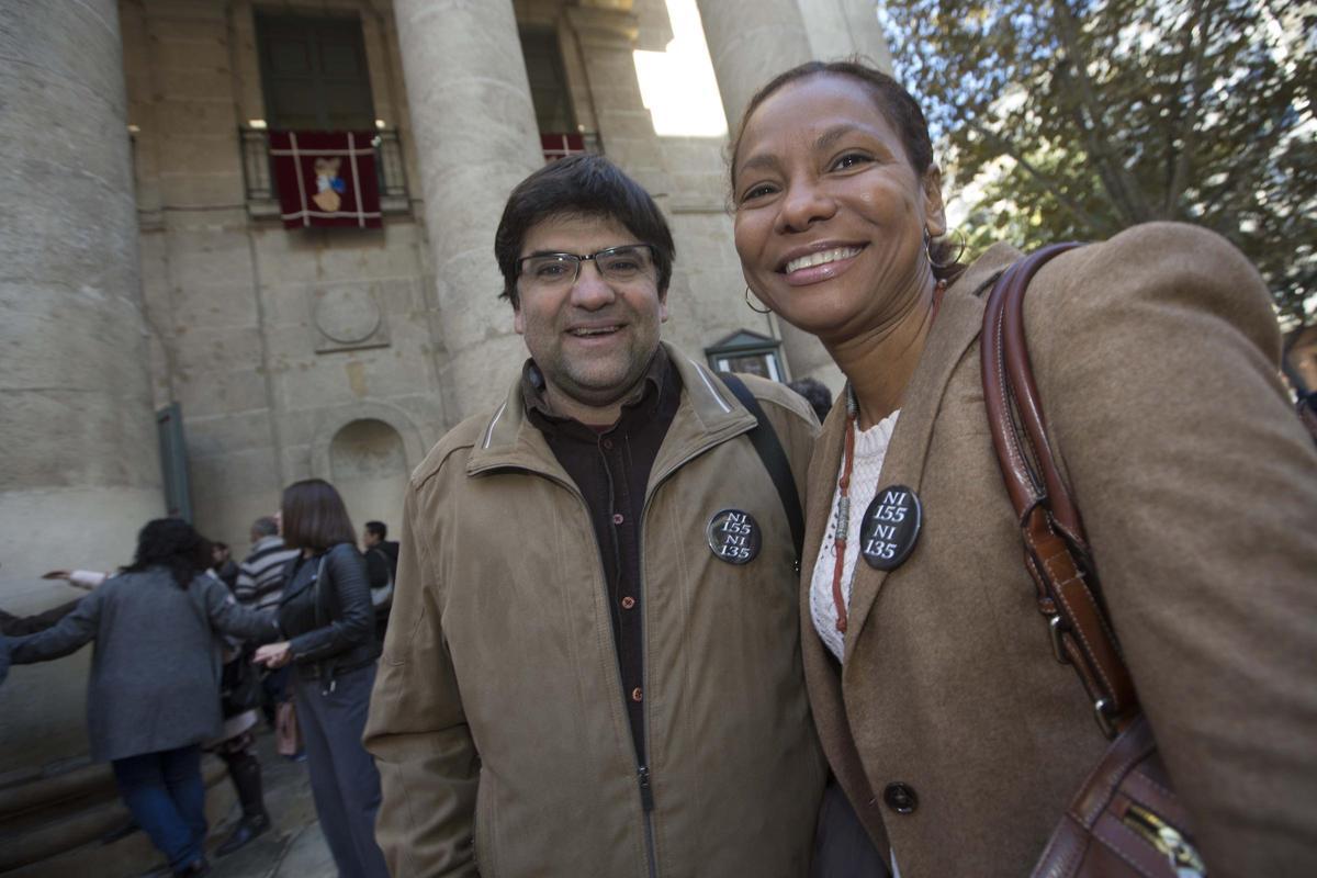 Julia Angulo junto al referente de Guanyar en el Ayuntamiento, Miguel Ángel Pavón.