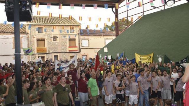 Los vecinos de Botorrita, de fiesta.
